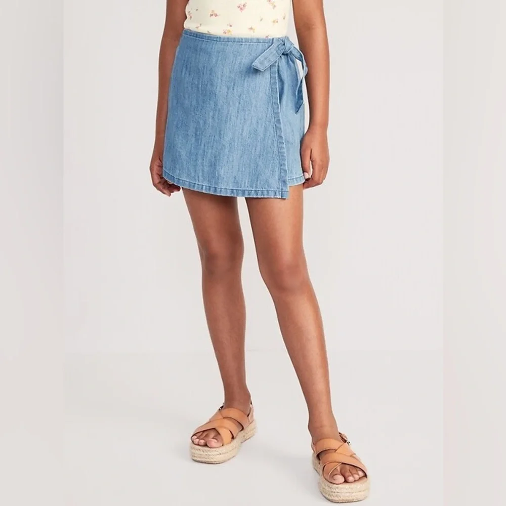 Old Navy Girls Chambray Wrap-Front Skort